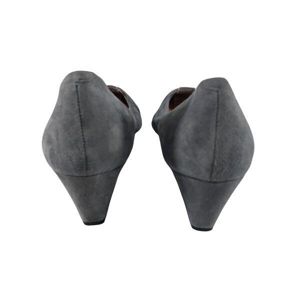 TALBOTS! SOFT DOVE GRAY GENUINE SUEDE LEATHER WEDGE HEEL PUMPS, HEELS! SZ 9M - Picture 8 of 12